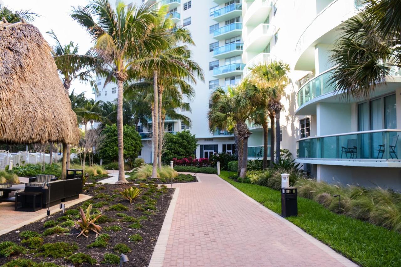 Tides Hollywood Apartments Fort Lauderdale Exterior photo