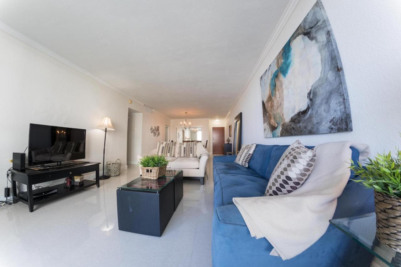 Tides Hollywood Apartments Fort Lauderdale Exterior photo